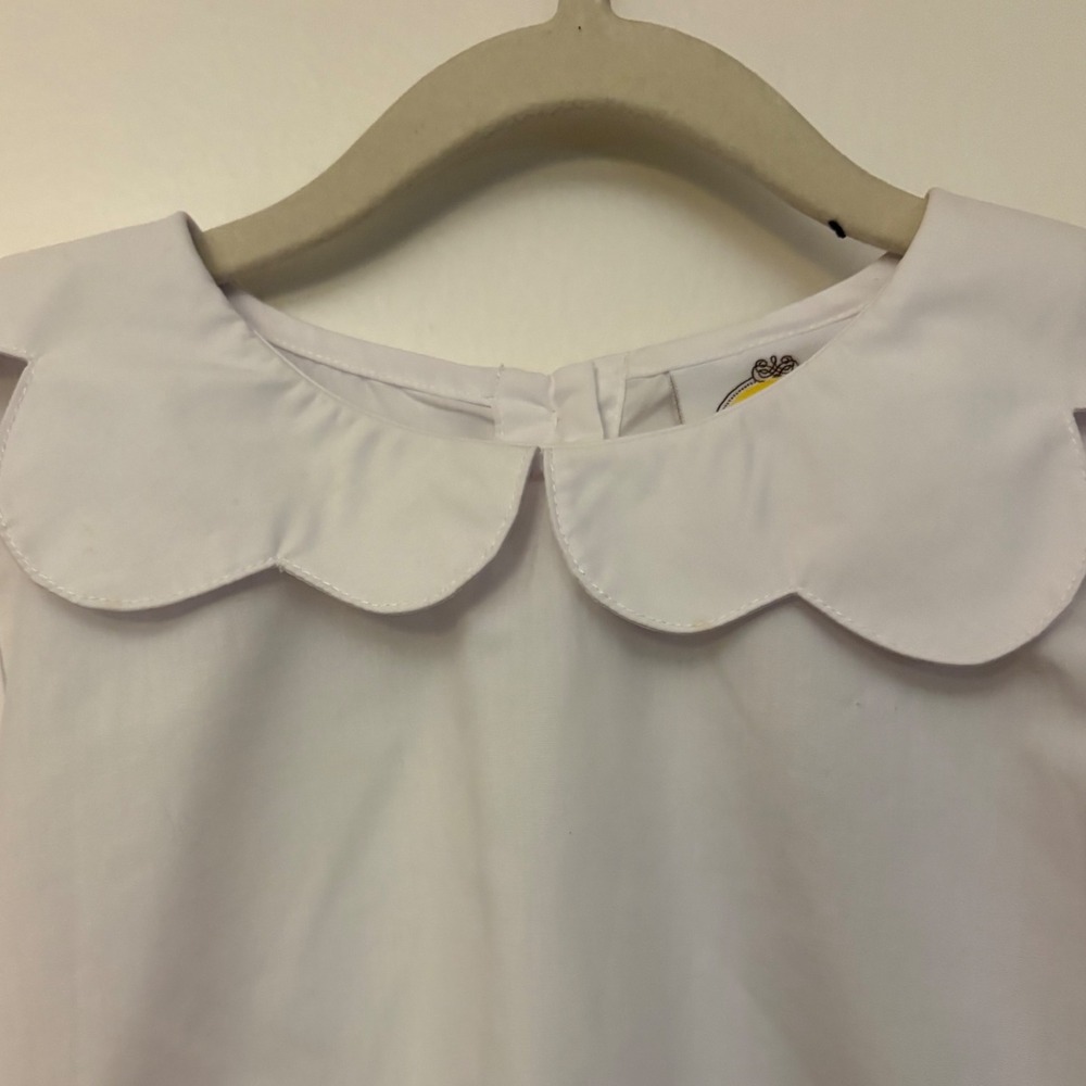 The Yellow Lamp Girls White Scalloped Peter Pan Collar Blouse Button Back Size 8 - Picture 4 of 8